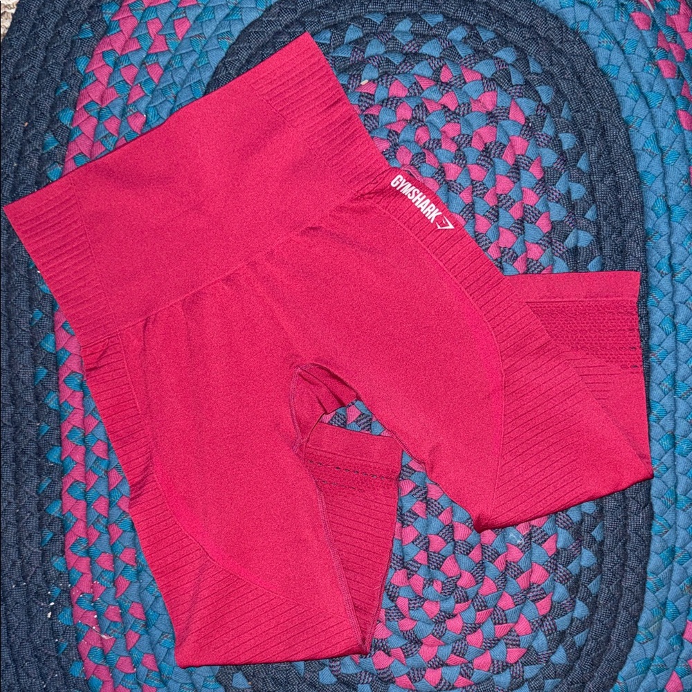 Gymshark Women’s Red Capris Leggings